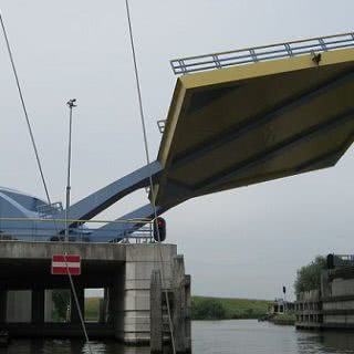 Slauerhoff köprüsü - Açılır kapanır köprü